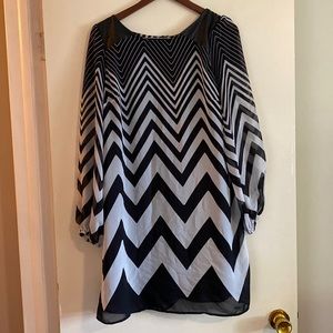 Fire-Los Angeles bell sleeved dress size XL